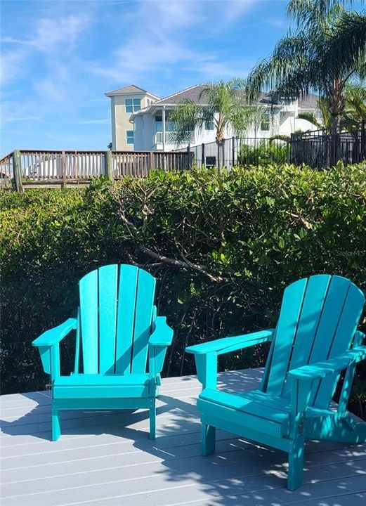 For Rent: $2,200 (3 beds, 2 baths, 1555 Square Feet)