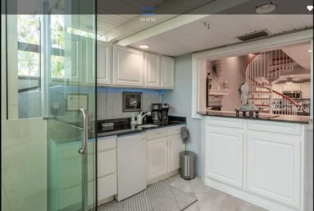 For Sale: $440,000 (2 beds, 1 baths, 1537 Square Feet)