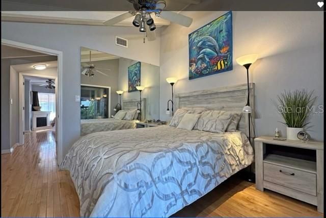 For Sale: $440,000 (2 beds, 1 baths, 1537 Square Feet)