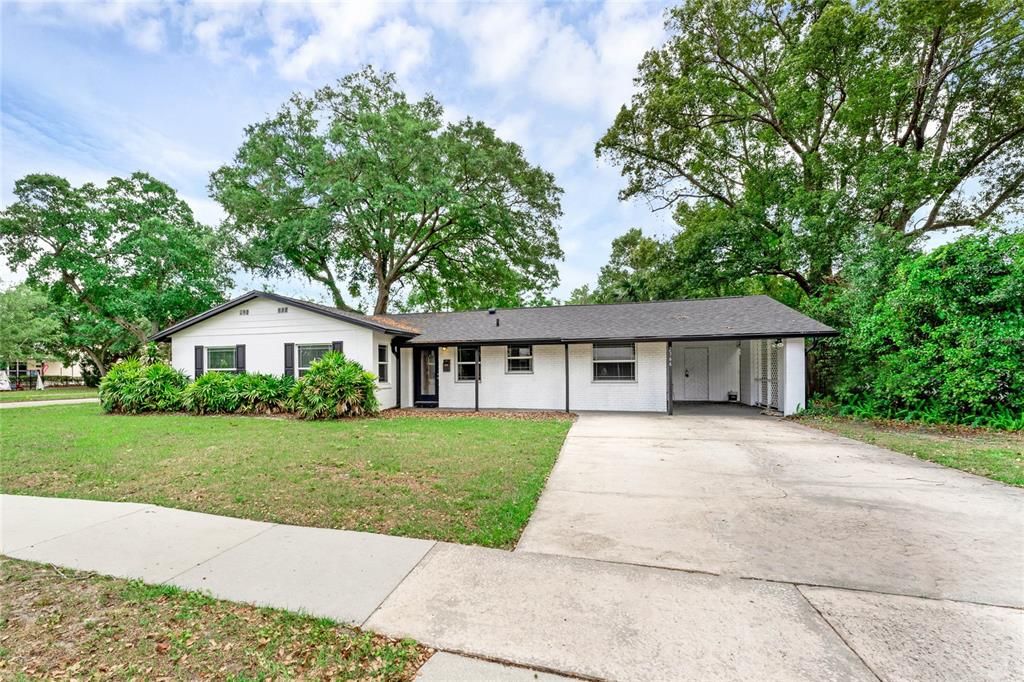 For Rent: $2,685 (4 beds, 2 baths, 1409 Square Feet)