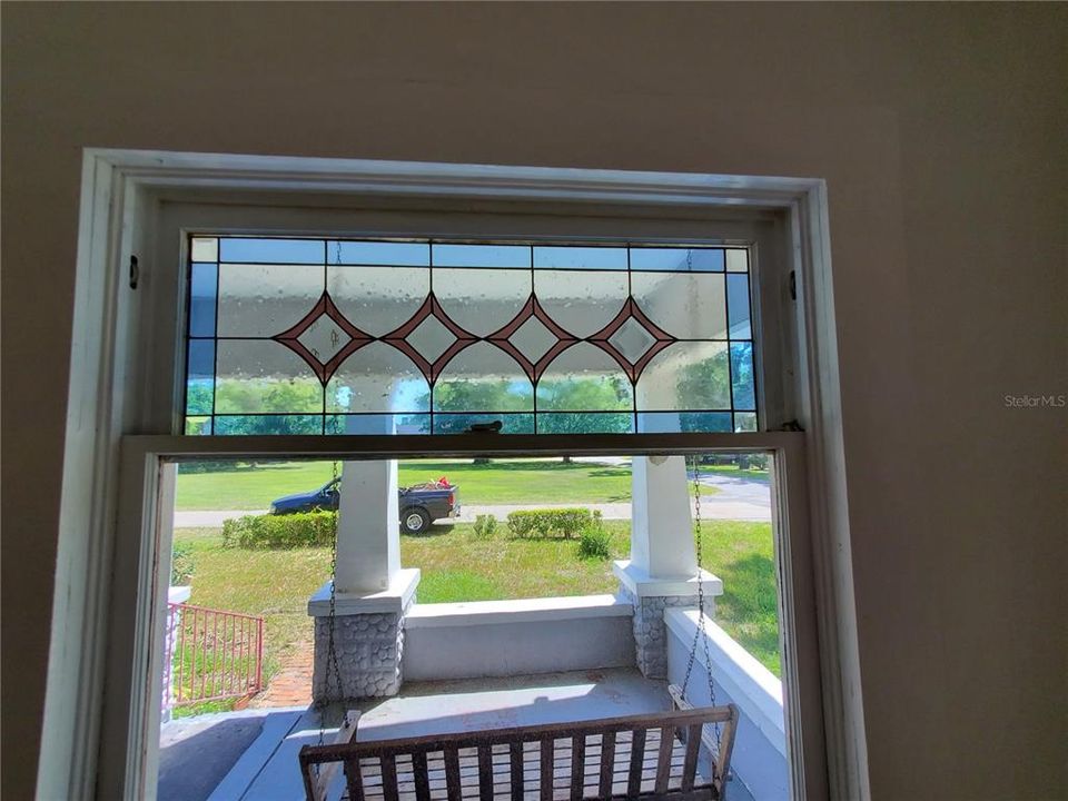 For Sale: $265,000 (3 beds, 1 baths, 1633 Square Feet)