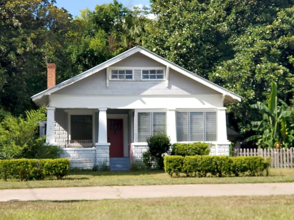 For Sale: $265,000 (3 beds, 1 baths, 1633 Square Feet)