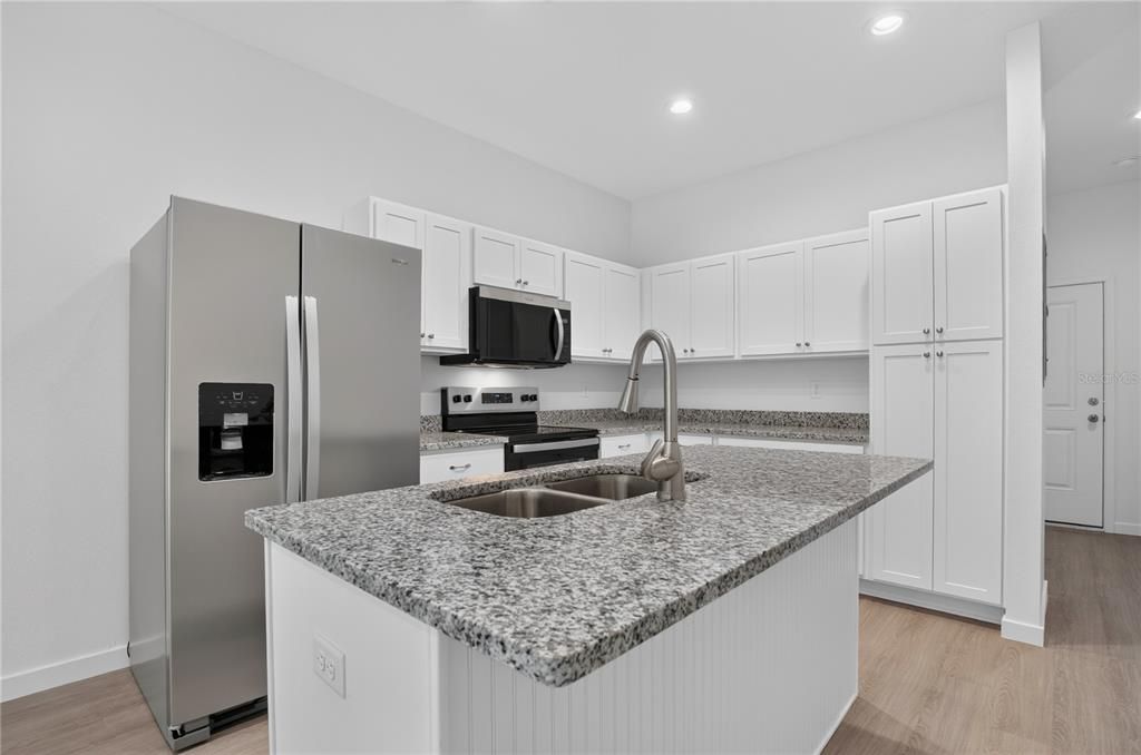 For Rent: $1,795 (3 beds, 2 baths, 1496 Square Feet)