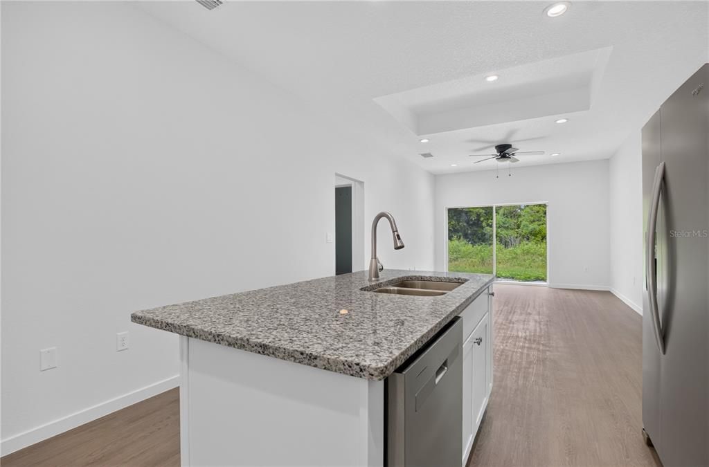 For Rent: $1,795 (3 beds, 2 baths, 1496 Square Feet)