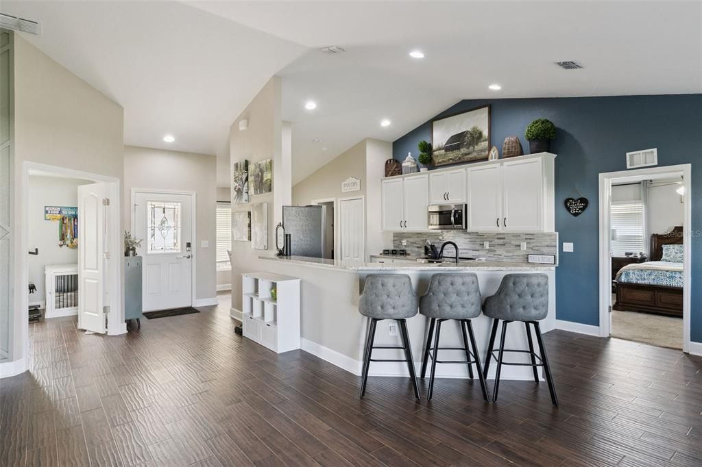 For Sale: $415,000 (3 beds, 2 baths, 1854 Square Feet)