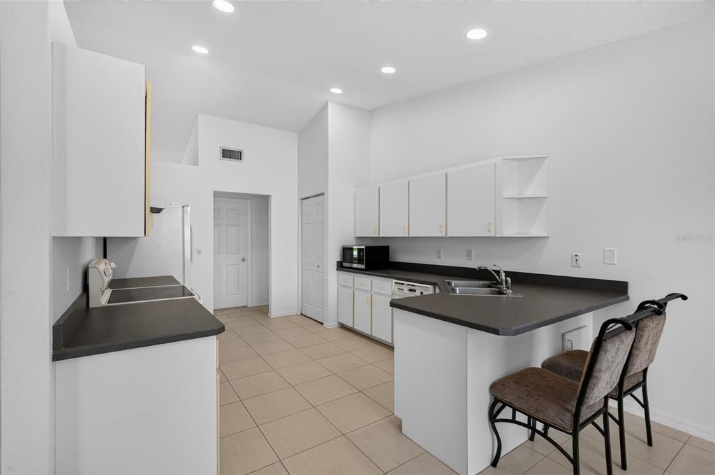 For Sale: $339,000 (3 beds, 2 baths, 2097 Square Feet)