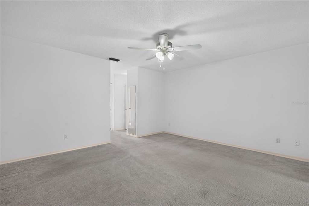 For Sale: $339,000 (3 beds, 2 baths, 2097 Square Feet)