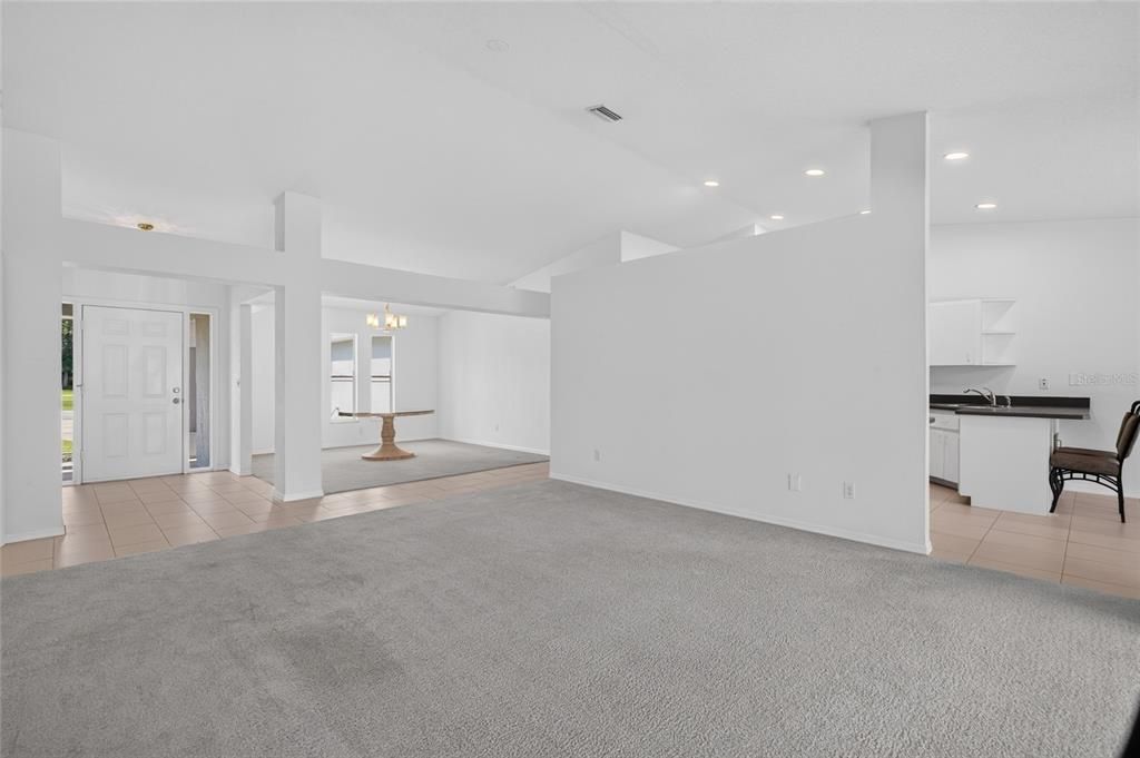 For Sale: $339,000 (3 beds, 2 baths, 2097 Square Feet)