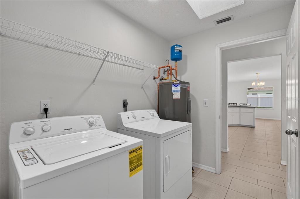 For Sale: $339,000 (3 beds, 2 baths, 2097 Square Feet)