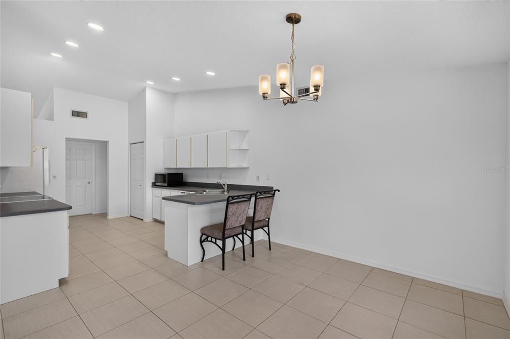 For Sale: $339,000 (3 beds, 2 baths, 2097 Square Feet)
