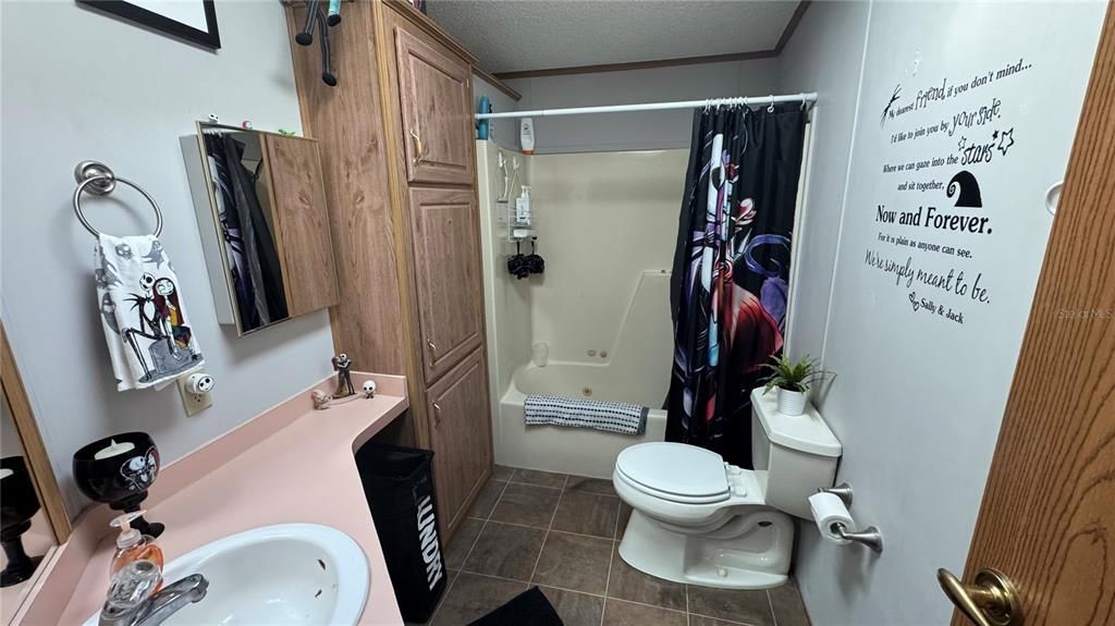 На продажу: $162,500 (2 спален, 2 ванн, 1529 Квадратных фут)