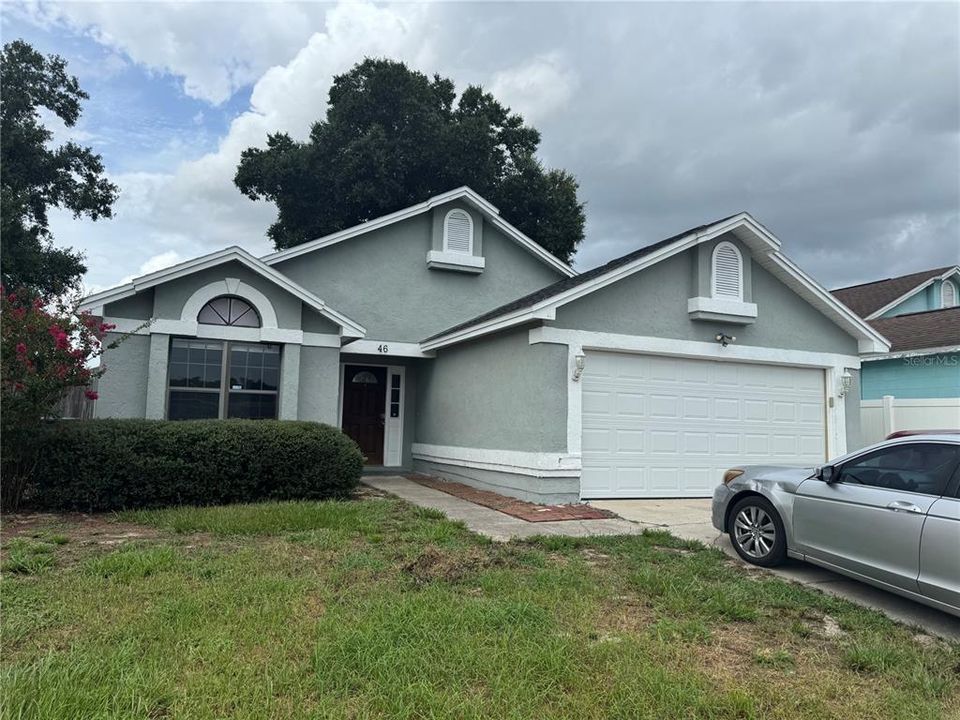 For Rent: $2,800 (4 beds, 3 baths, 1324 Square Feet)