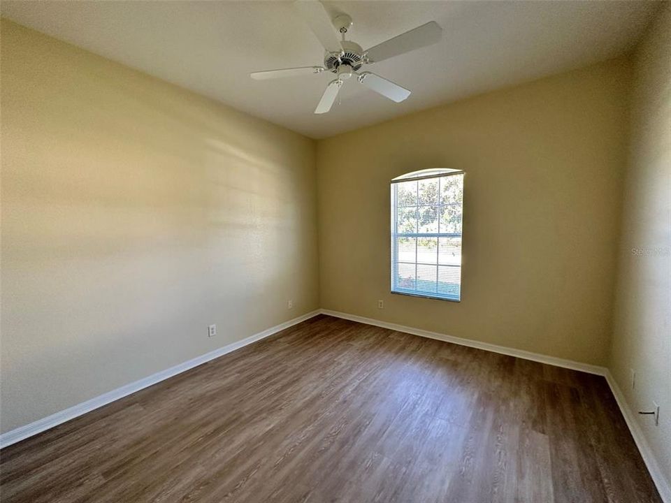 В аренду: $1,850 (3 спален, 2 ванн, 1709 Квадратных фут)