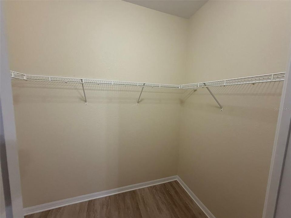 В аренду: $1,850 (3 спален, 2 ванн, 1709 Квадратных фут)