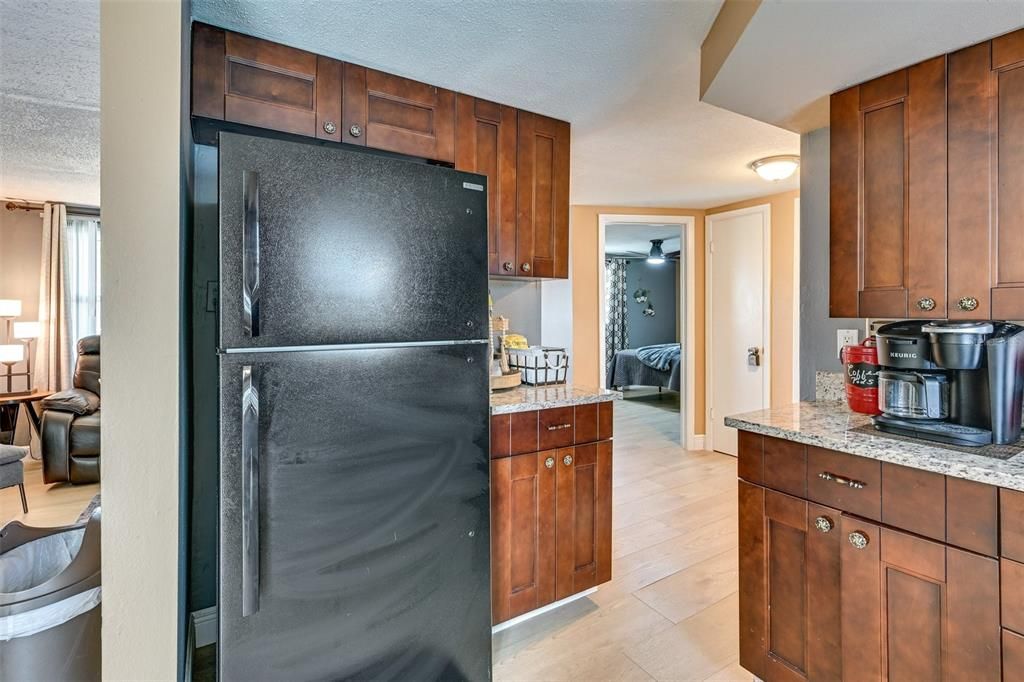 В аренду: $1,950 (2 спален, 2 ванн, 1100 Квадратных фут)