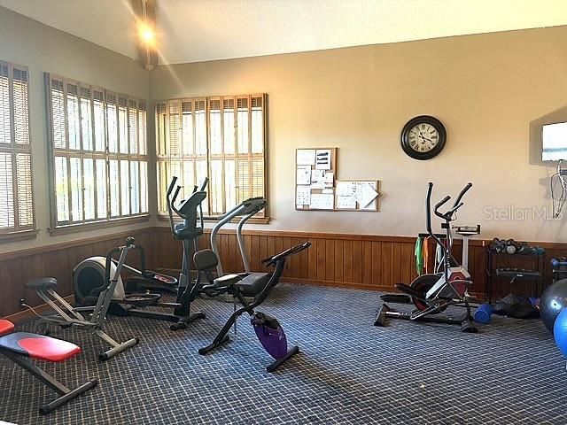 For Rent: $1,550 (1 beds, 1 baths, 870 Square Feet)