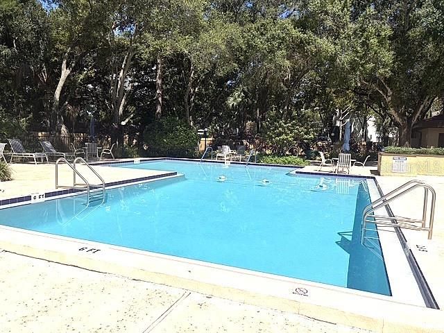 For Rent: $1,550 (1 beds, 1 baths, 870 Square Feet)