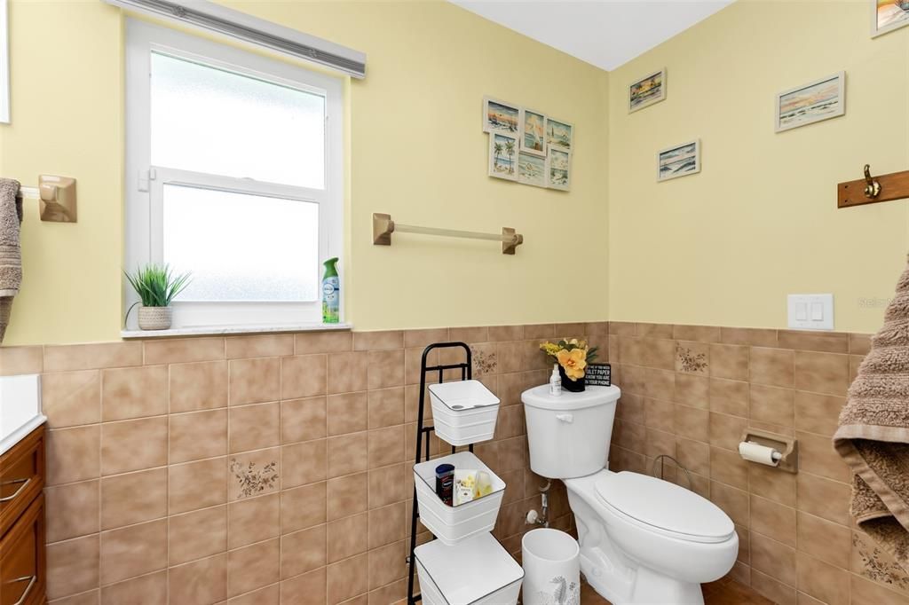 For Sale: $525,000 (3 beds, 2 baths, 2217 Square Feet)