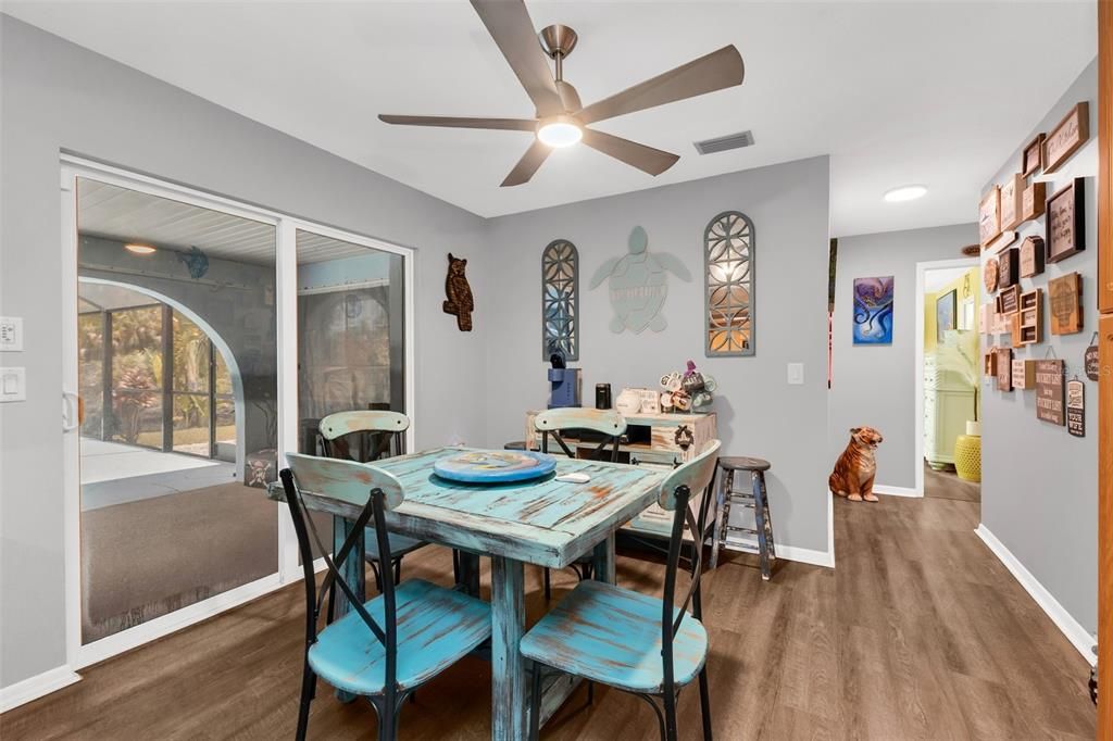 For Sale: $525,000 (3 beds, 2 baths, 2217 Square Feet)
