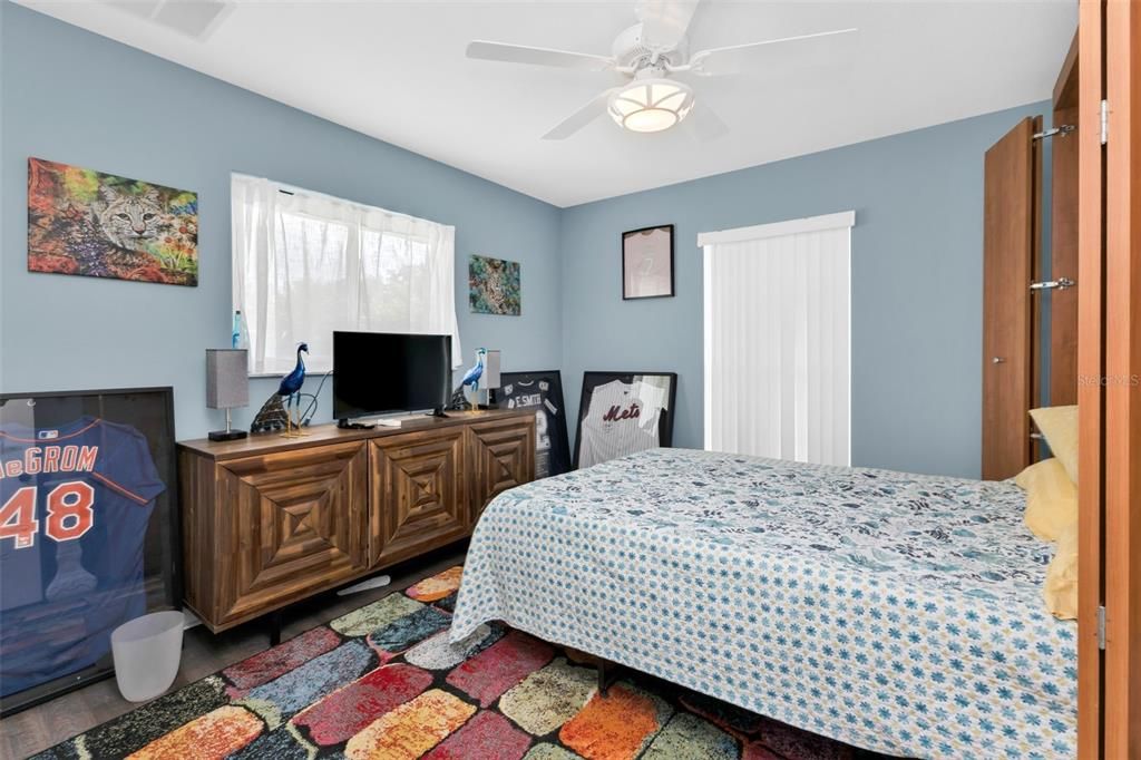 For Sale: $525,000 (3 beds, 2 baths, 2217 Square Feet)