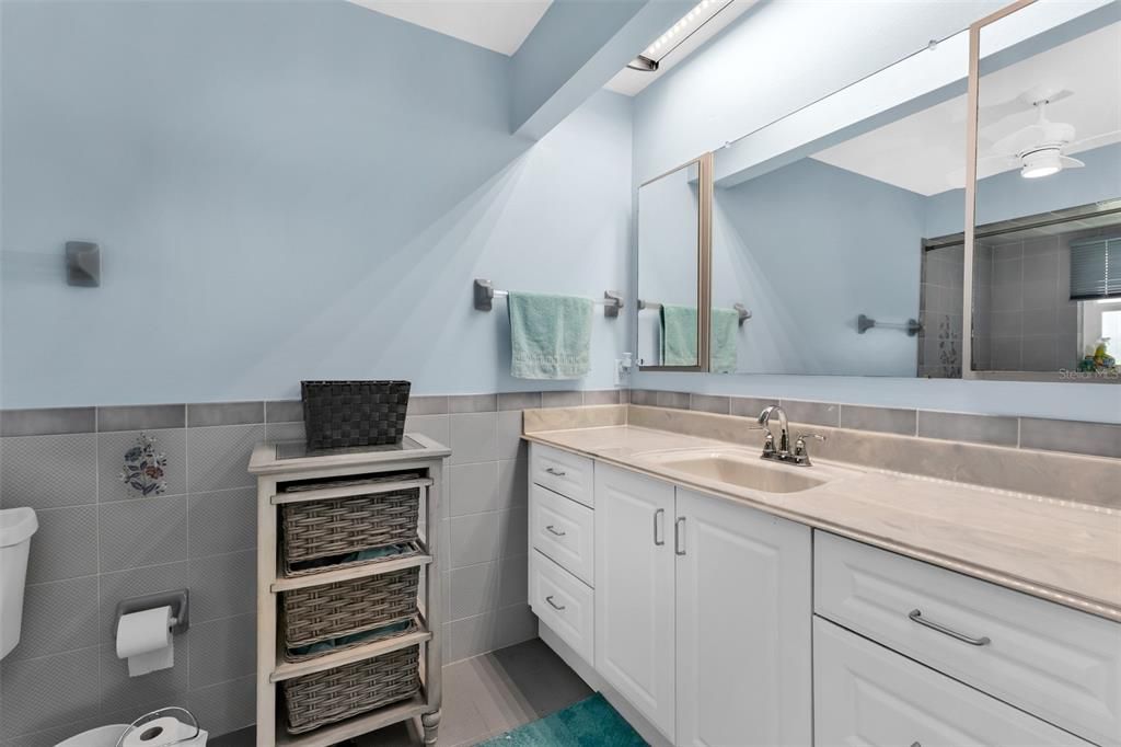 For Sale: $525,000 (3 beds, 2 baths, 2217 Square Feet)