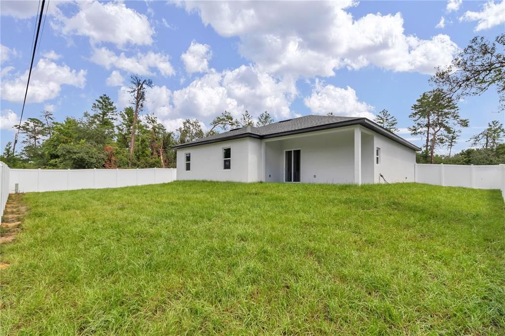 Active With Contract: $308,900 (4 beds, 2 baths, 1859 Square Feet)