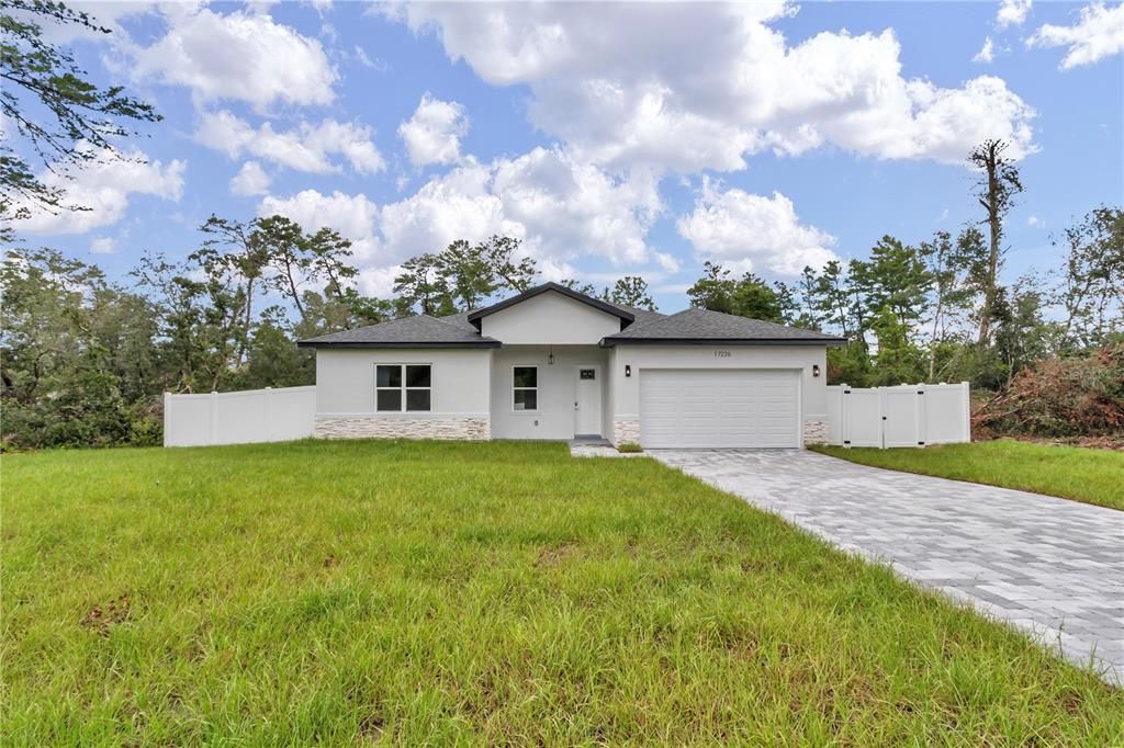 Active With Contract: $308,900 (4 beds, 2 baths, 1859 Square Feet)