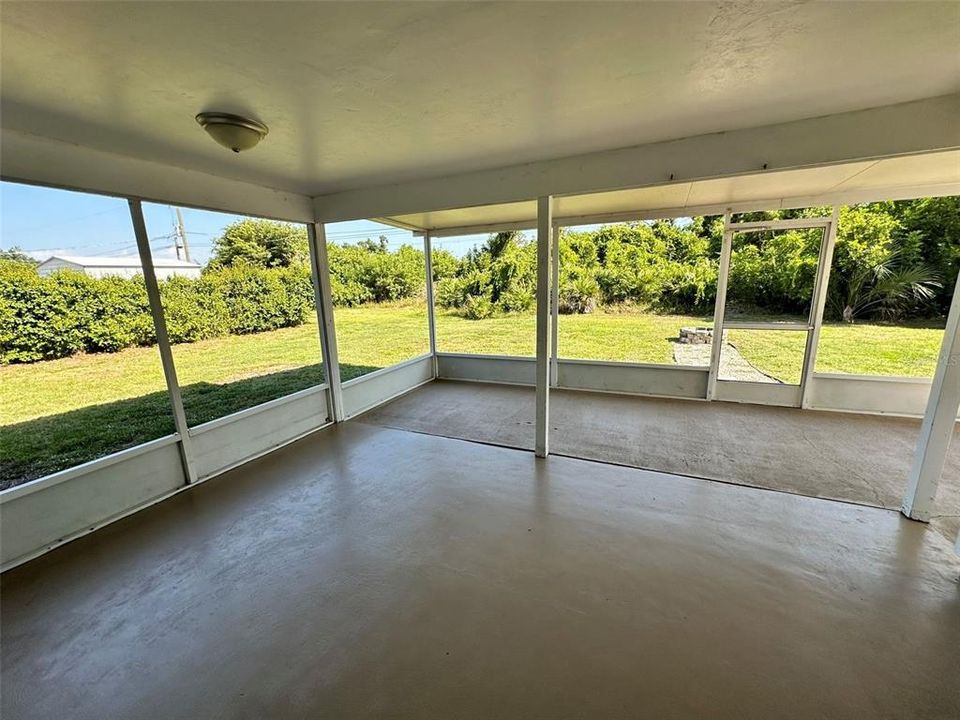 В аренду: $1,675 (2 спален, 2 ванн, 1115 Квадратных фут)