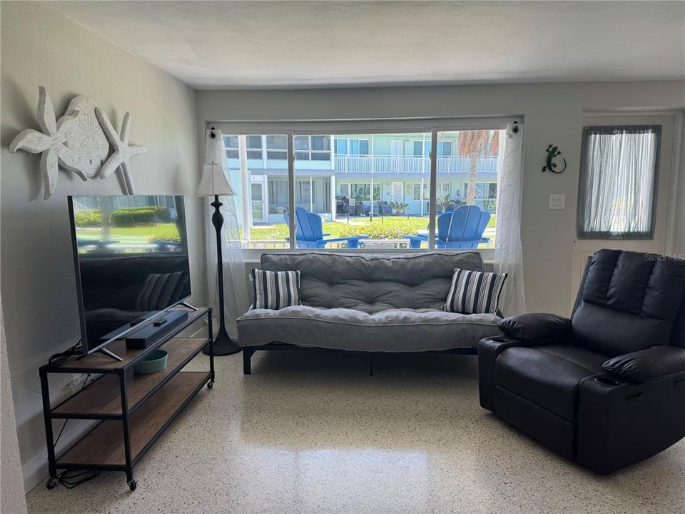 En Venta: $164,900 (1 camas, 1 baños, 575 Pies cuadrados)