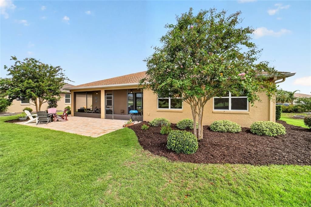 For Sale: $448,000 (2 beds, 2 baths, 1651 Square Feet)