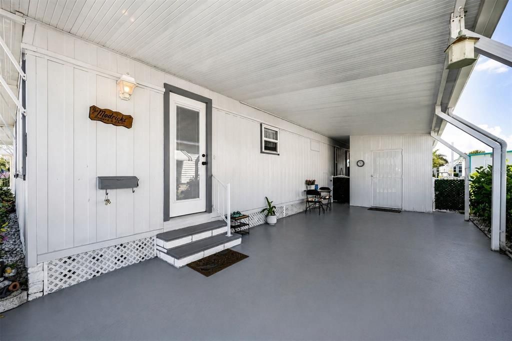For Sale: $185,000 (3 beds, 2 baths, 1150 Square Feet)