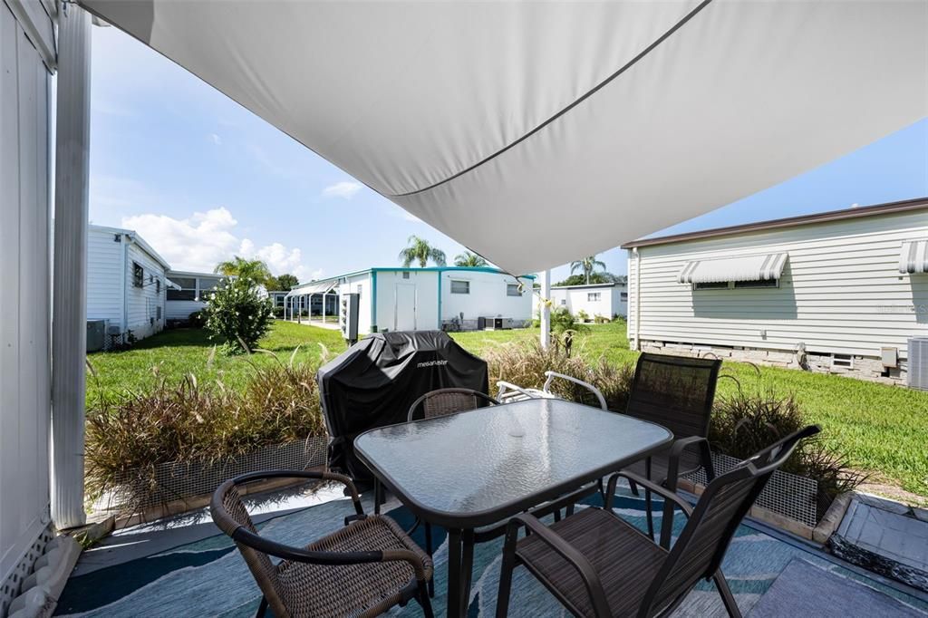For Sale: $185,000 (3 beds, 2 baths, 1150 Square Feet)