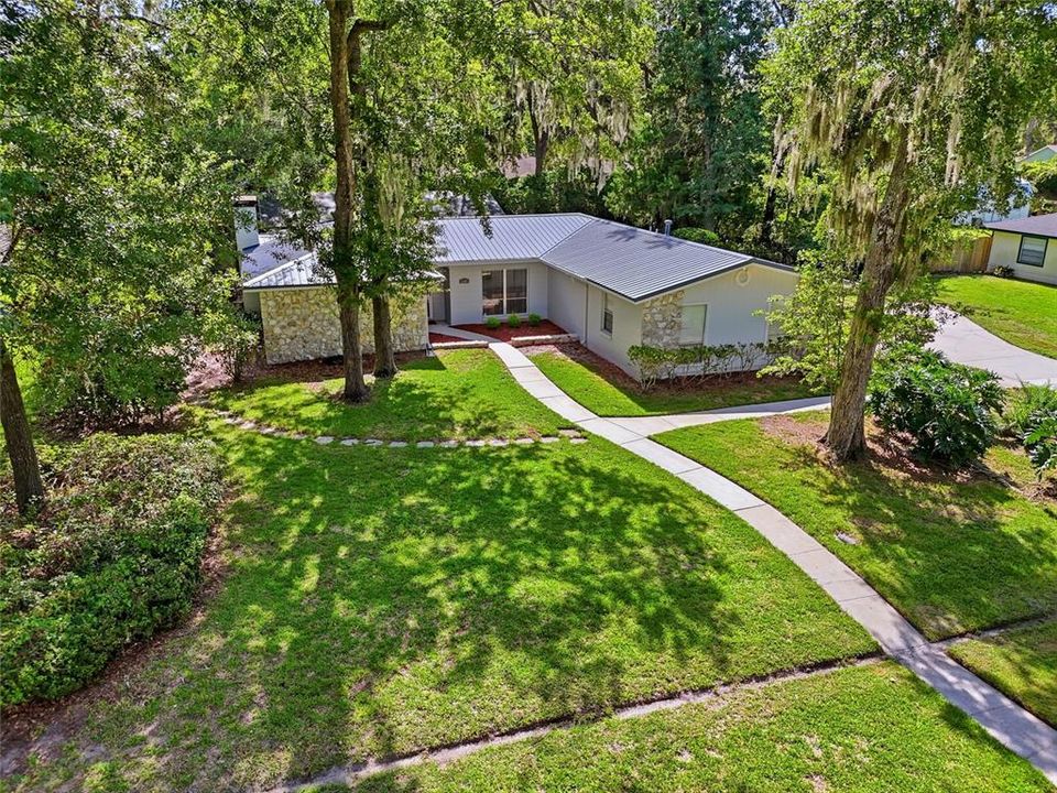 For Sale: $359,900 (4 beds, 2 baths, 1857 Square Feet)