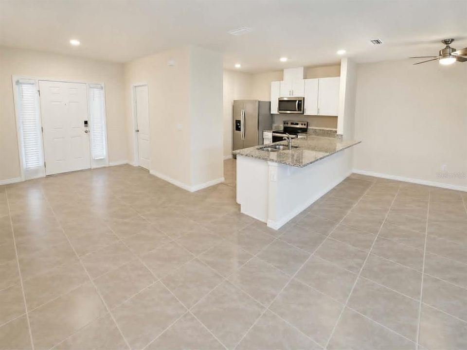 For Sale: $224,000 (3 beds, 2 baths, 1671 Square Feet)