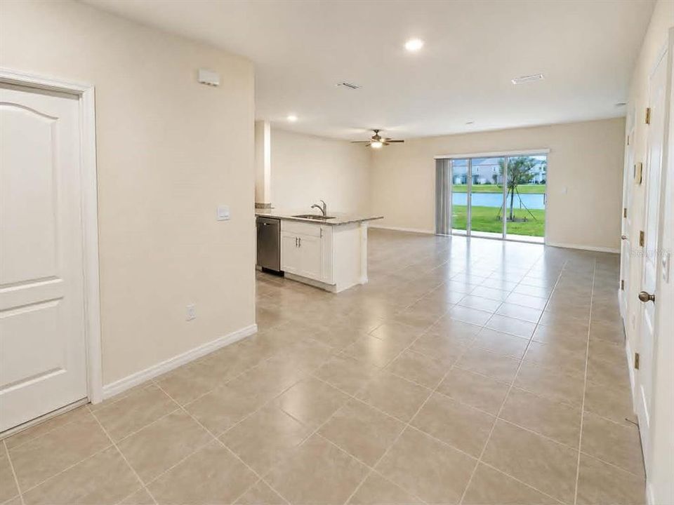 For Sale: $224,000 (3 beds, 2 baths, 1671 Square Feet)