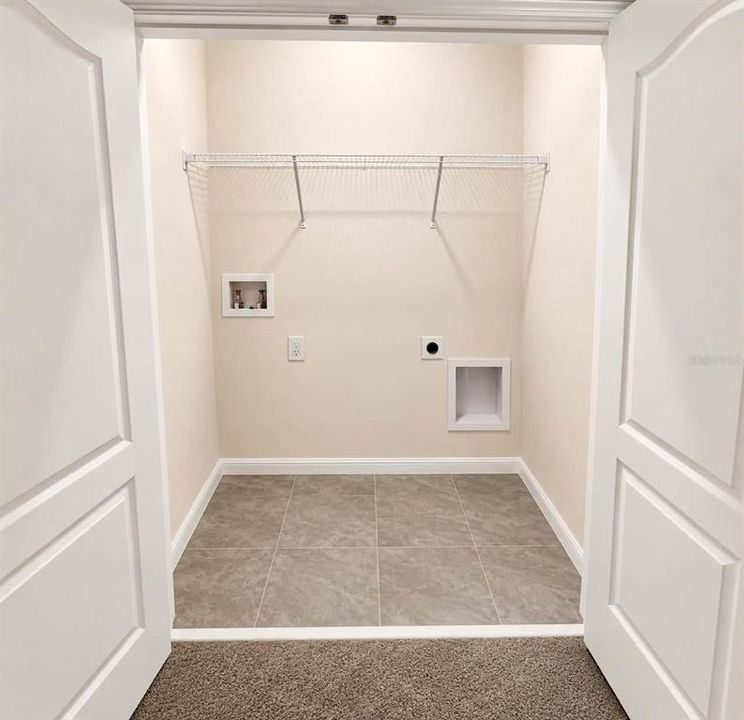 For Sale: $224,000 (3 beds, 2 baths, 1671 Square Feet)