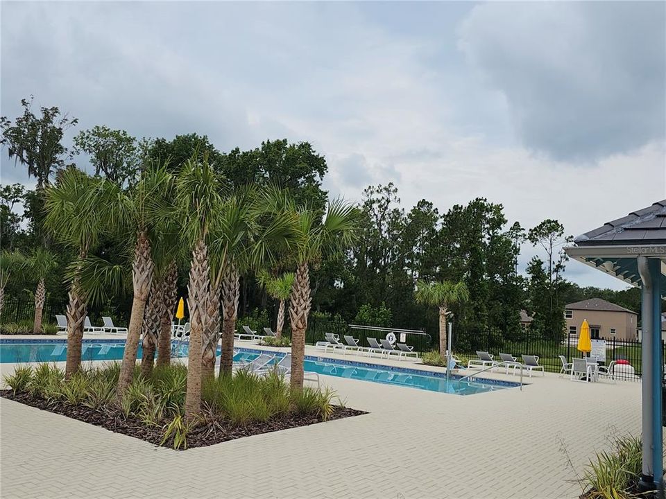 For Rent: $2,200 (3 beds, 2 baths, 1334 Square Feet)
