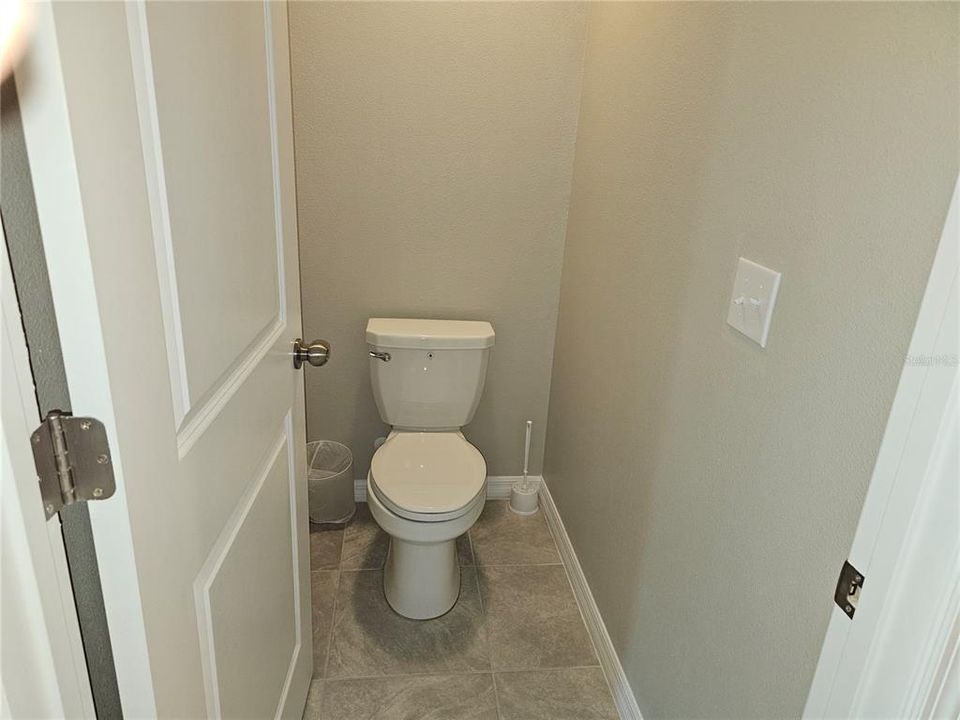 For Rent: $2,200 (3 beds, 2 baths, 1334 Square Feet)