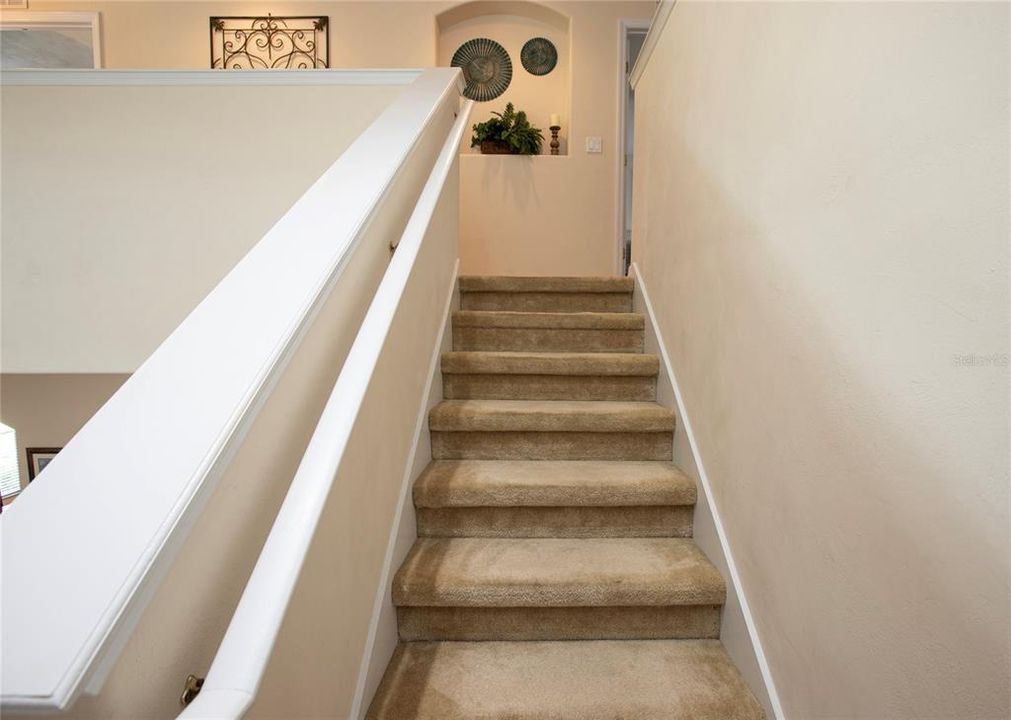 For Rent: $2,550 (2 beds, 2 baths, 1053 Square Feet)