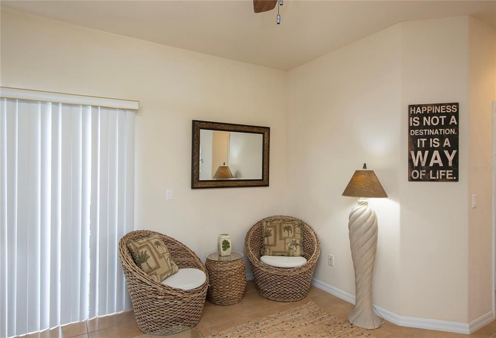 For Rent: $2,550 (2 beds, 2 baths, 1053 Square Feet)