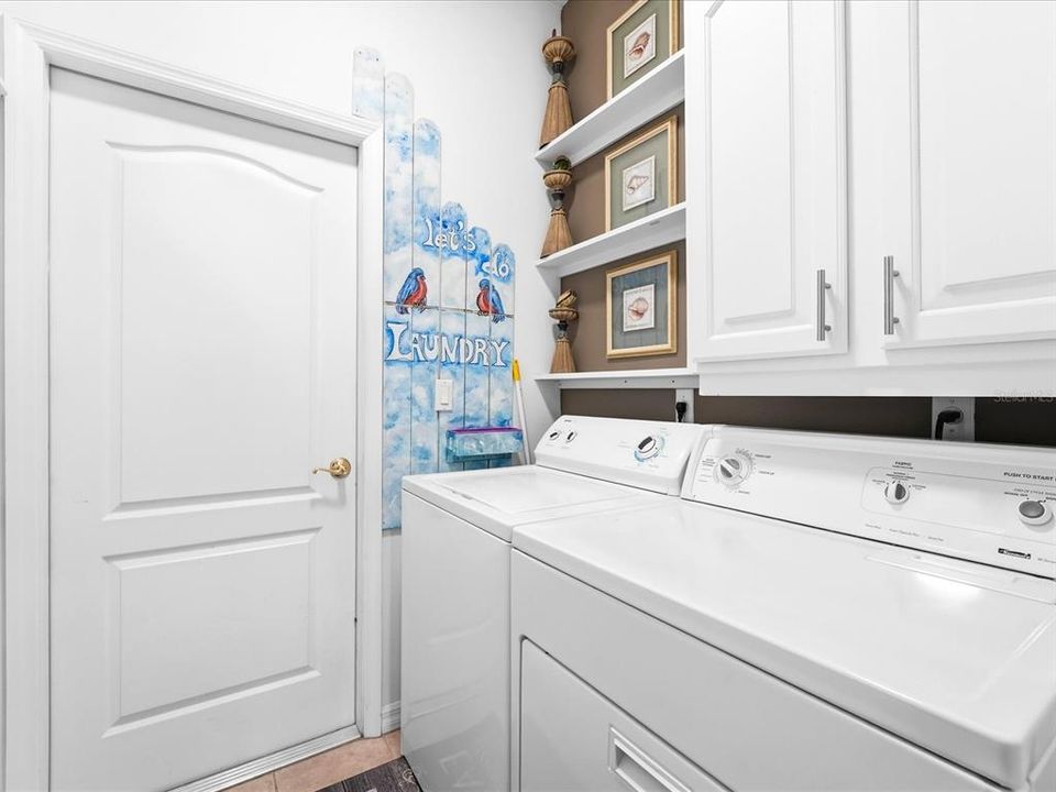 For Sale: $299,900 (2 beds, 2 baths, 1508 Square Feet)