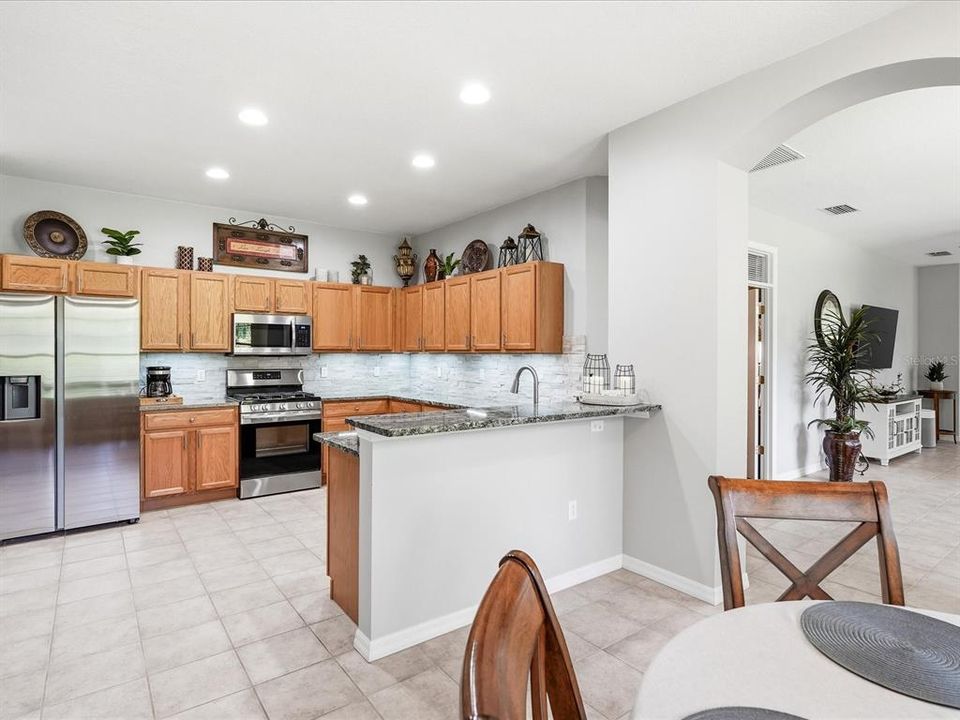 For Sale: $299,900 (2 beds, 2 baths, 1508 Square Feet)