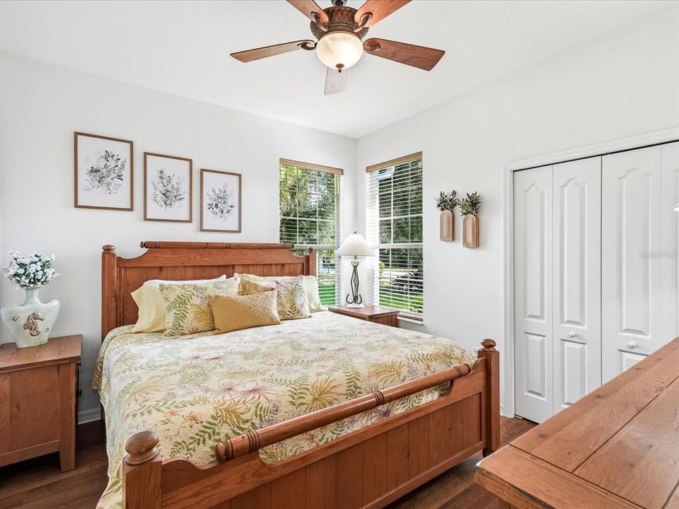 For Sale: $299,900 (2 beds, 2 baths, 1508 Square Feet)