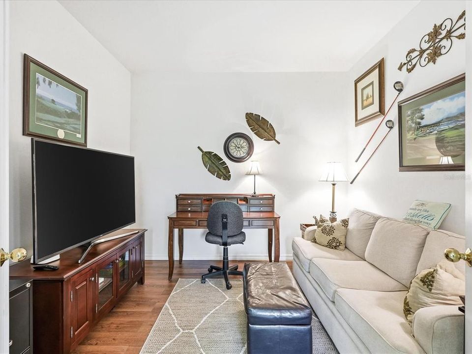 For Sale: $299,900 (2 beds, 2 baths, 1508 Square Feet)