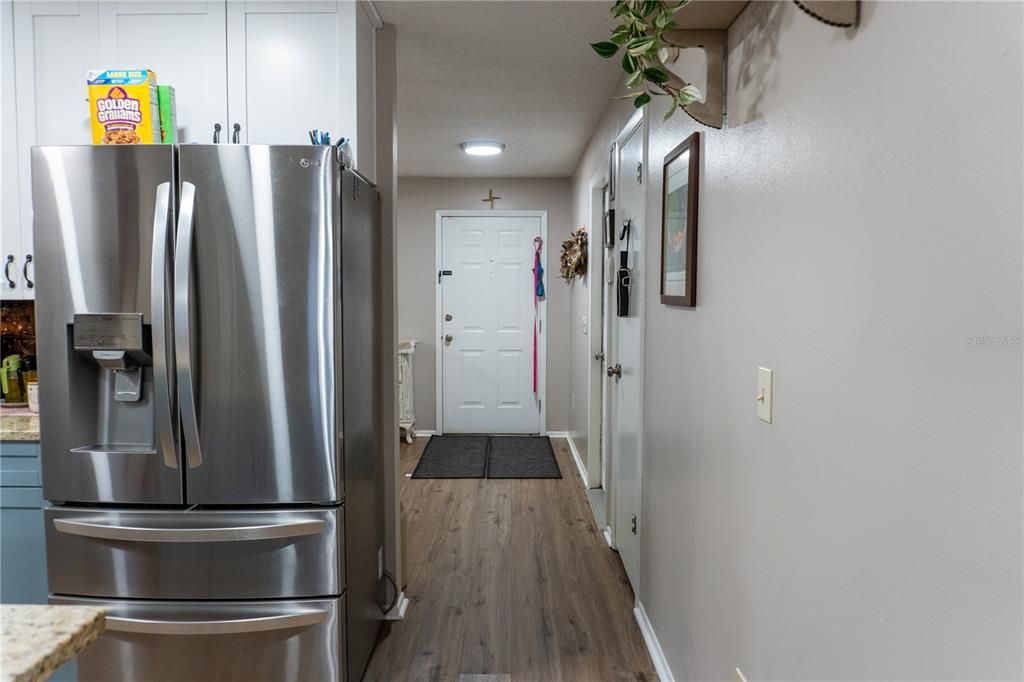 For Sale: $500,000 (3 beds, 2 baths, 1686 Square Feet)