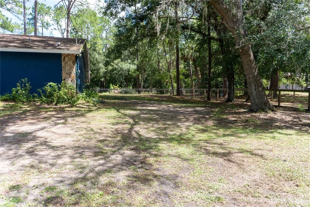 For Sale: $500,000 (3 beds, 2 baths, 1686 Square Feet)