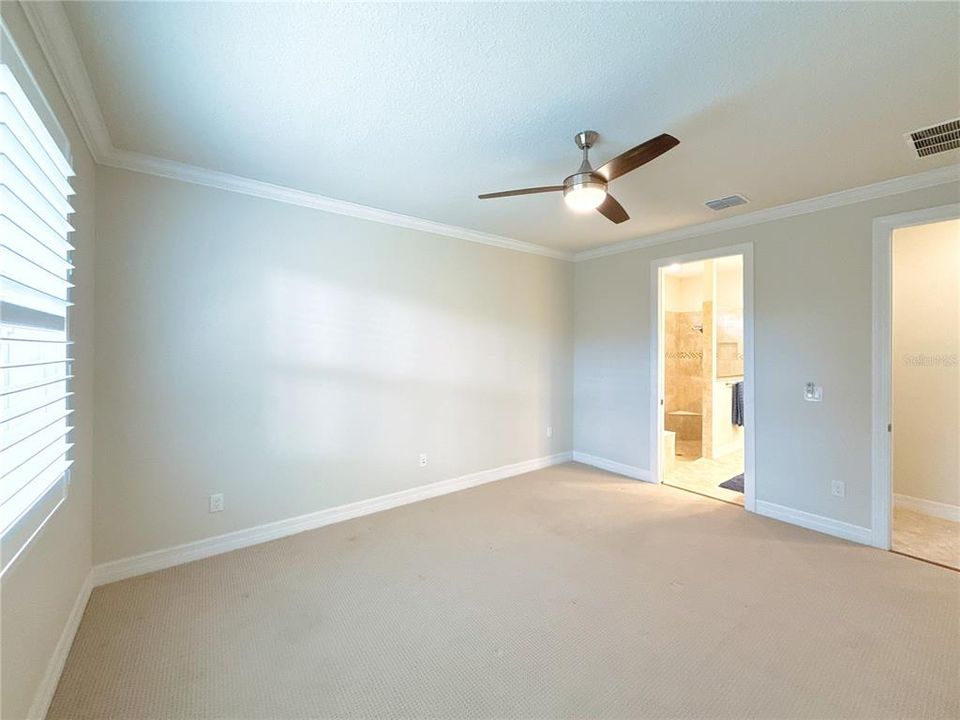 For Sale: $350,000 (2 beds, 2 baths, 1865 Square Feet)