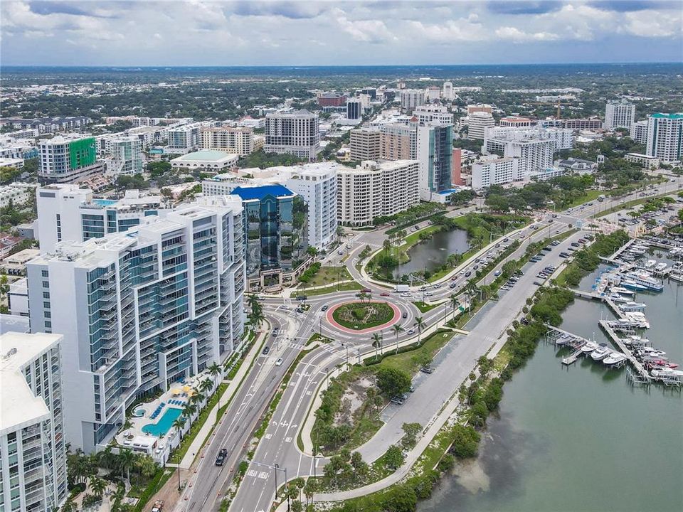 На продажу: $1,750,000 (2 спален, 2 ванн, 1770 Квадратных фут)