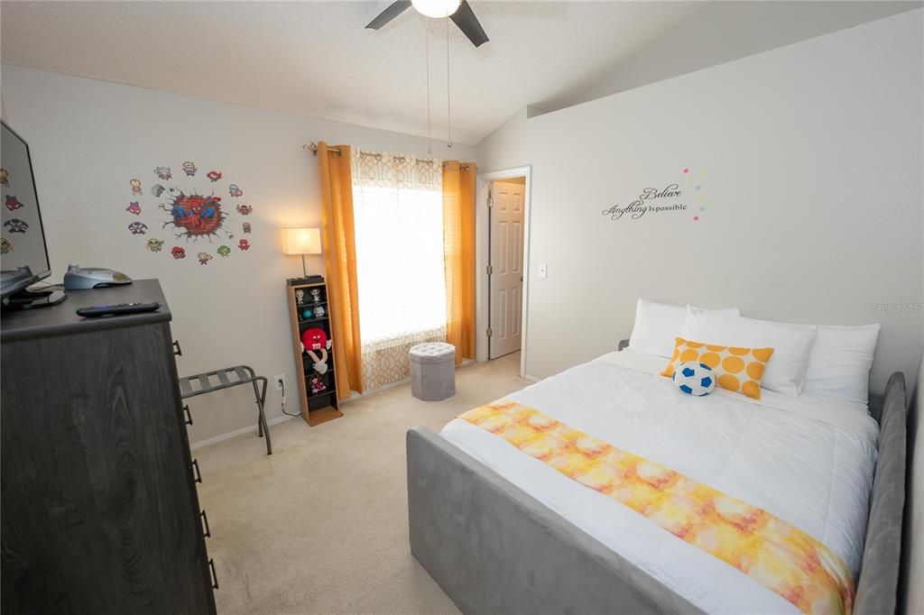 For Sale: $607,400 (4 beds, 2 baths, 2044 Square Feet)