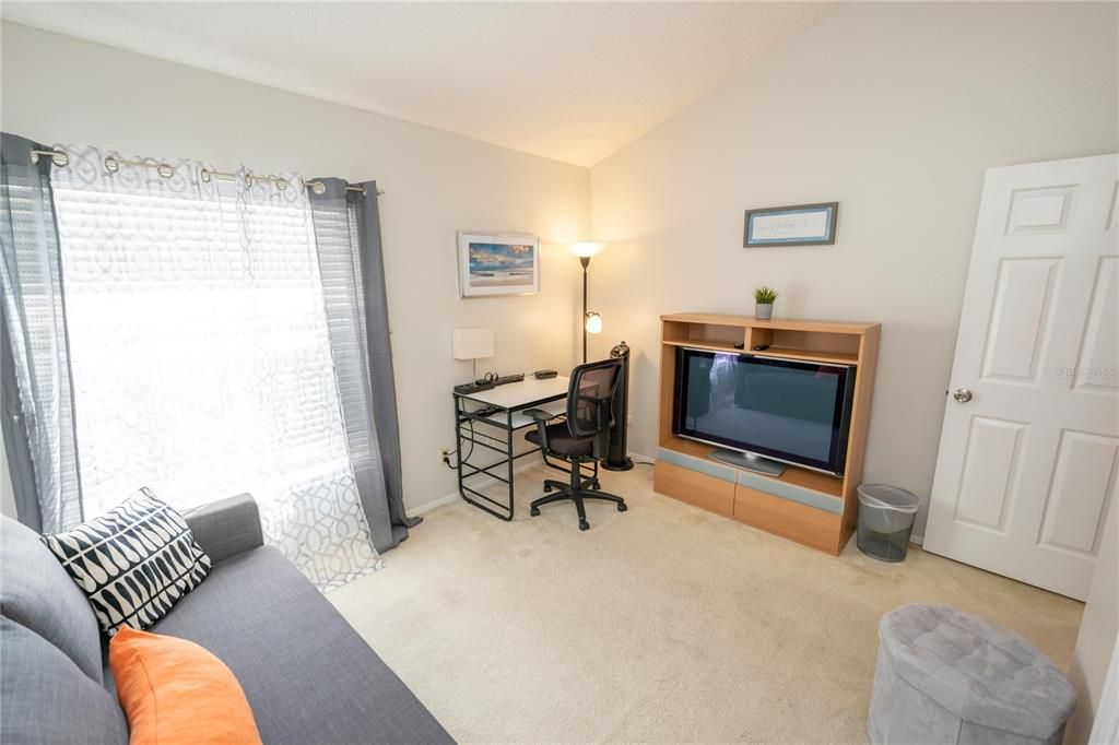 For Sale: $607,400 (4 beds, 2 baths, 2044 Square Feet)